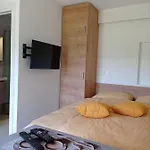Apartma Aurora 아파트