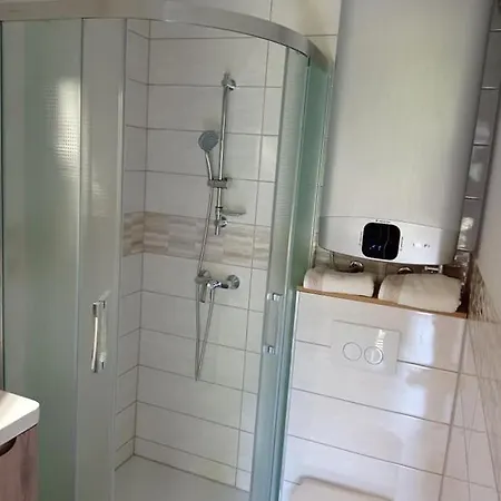 Apartma Aurora *